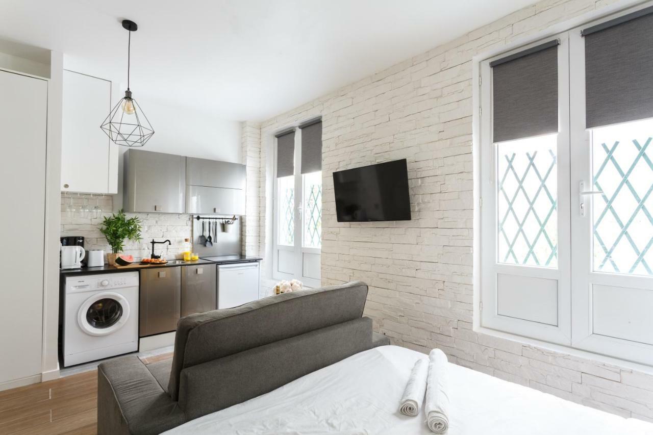 Well Located Studio -Ecole Militaries Champs De Mars Apartamento Paris Exterior foto